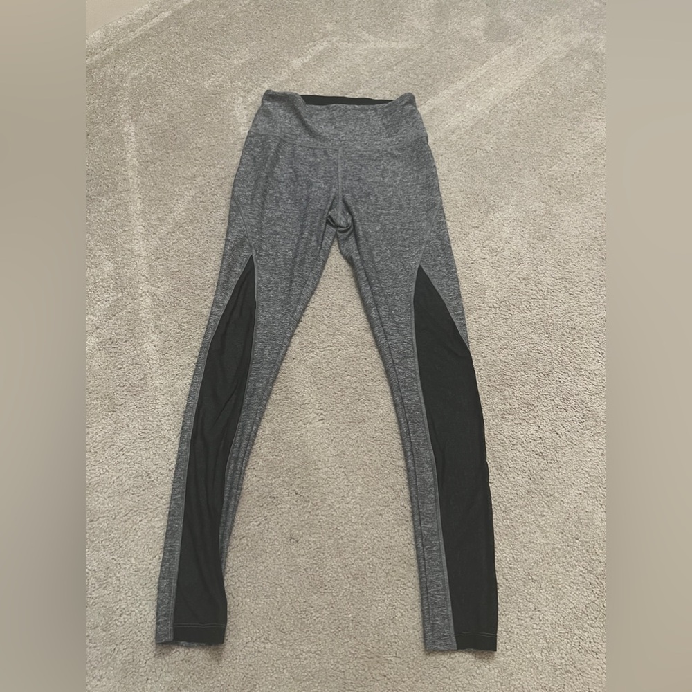 VS pink ultimate leggings